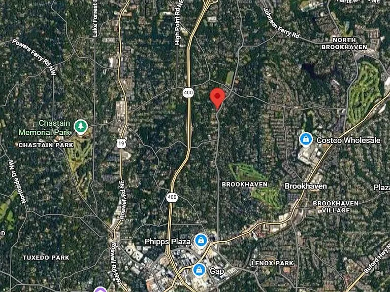4586 Peachtree Dunwoody Rd — Photo 15