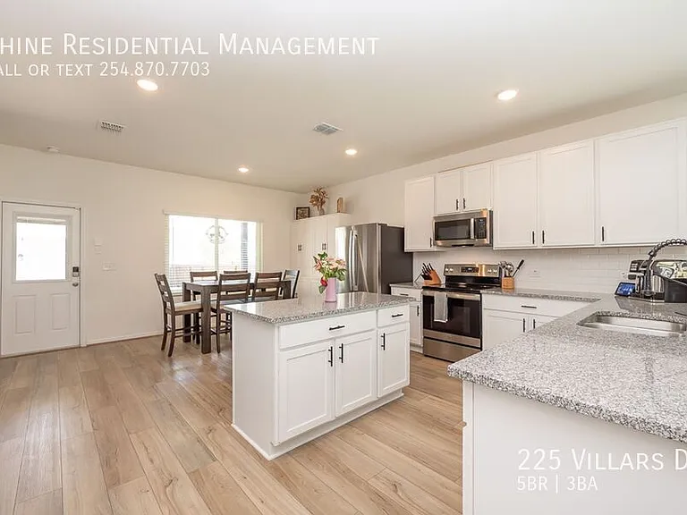 225 Villars Dr — Photo 4