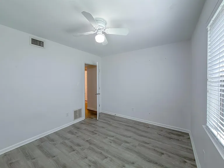 3200 Langley Cir — Photo 20