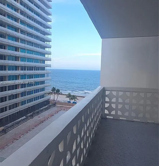 4010 Galt Ocean Dr #716 — Photo 2