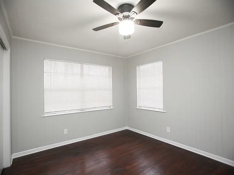 7305 E Wakefield Dr — Photo 12