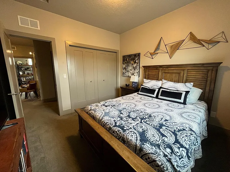 3660 E Parkcenter Blvd — Photo 20