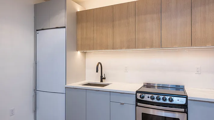 Rented by Nooklyn NYC LLC | media 32