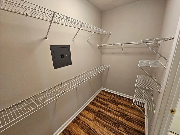 1550 Argonne Ln — Photo 18