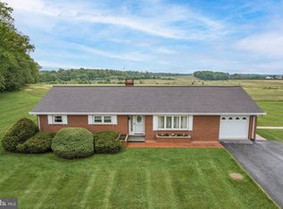 717 N Houcksville Rd, Hampstead, MD 21074