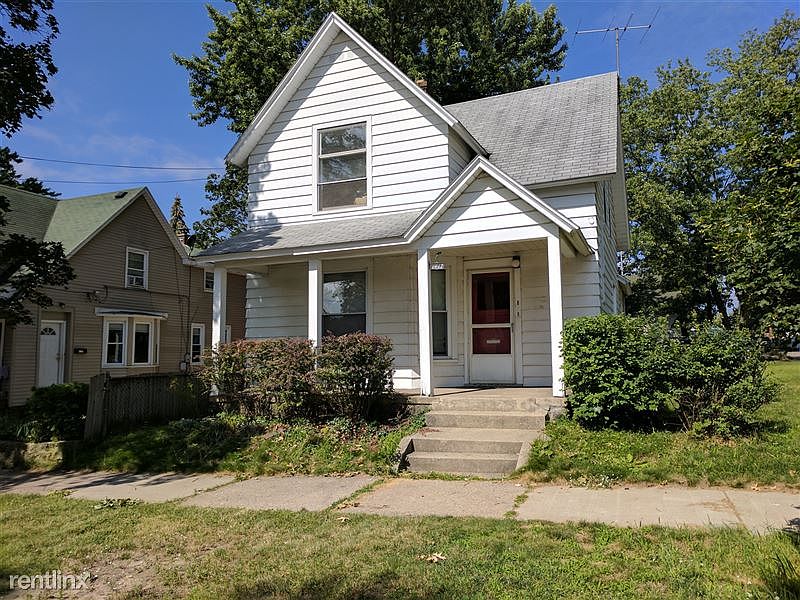1st image of 1417 Union Ave NE #2