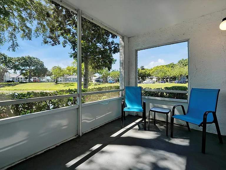 ARIUM Mariner's Village — Photo 17