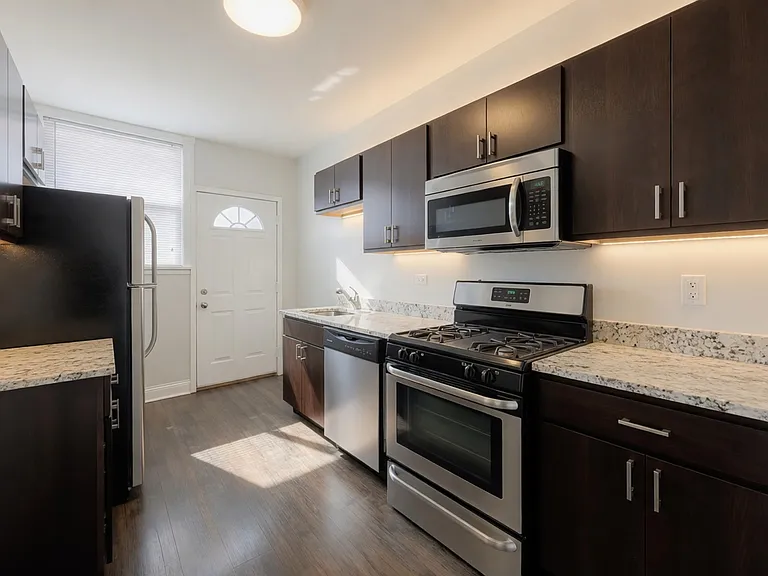 3251 N Damen Ave #2 — Photo 1