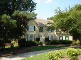 6210 Calamar Dr, Cumming, GA 30040