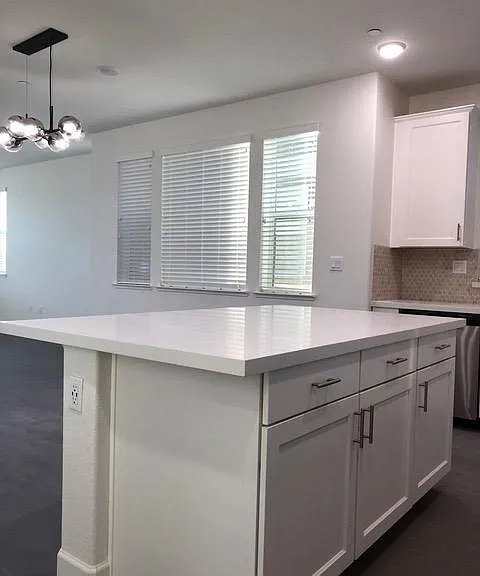 1902 Shasta Ln — Photo 15