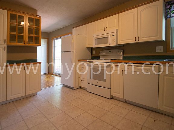 5th image of 12642 Westwood Ln