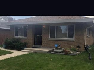 4725 N 79th St, Milwaukee, WI 53218