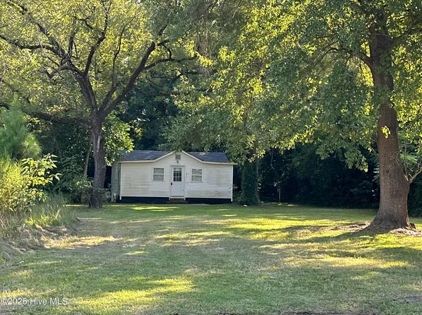 411 Mckay Street, Laurinburg, NC 28352