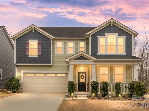 14106 Magnolia Walk Dr, Huntersville, NC 28078
