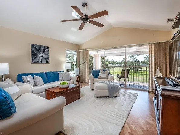 992 Woodshire LN #D301, NAPLES, FL 34105