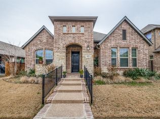 4423 English Maple Dr, Arlington, TX 76005