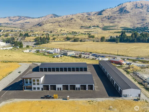 73 E Shop Avenue #A-12, Chelan, WA 98816