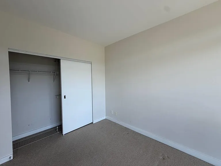 301 Capilano Rd — Photo 9