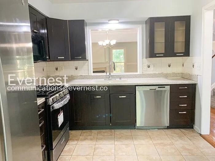 11162 Soldiers Ct — Photo 3
