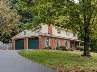 6326 Christie Ln, Roanoke, VA 24018
