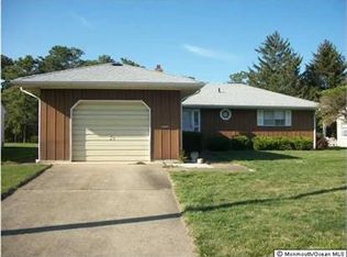 176 Fort De France Ave, Toms River, NJ 08757