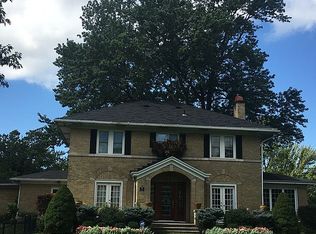 668 State St, Holland, MI 49423