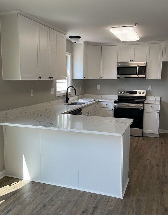 1st image of 2 Hersh Ave #0