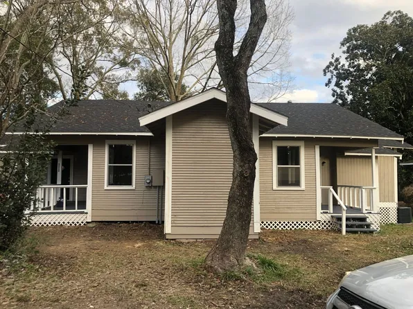 11 Gulf St, Chickasaw, AL 36611