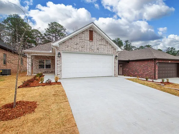 13504 Teton Dr, Little Rock, AR 72211