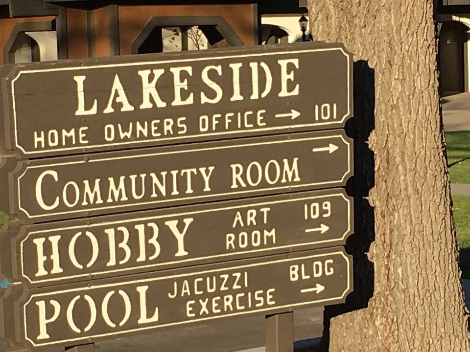 1st image of 3150 Lakeside Dr APT 205