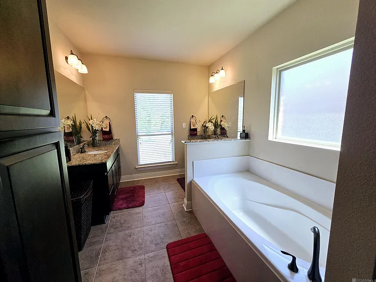 18258 River Landing Dr — Photo 16