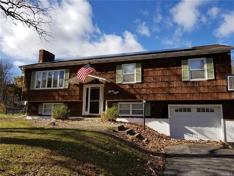 1st image of 38 Crown Blvd
