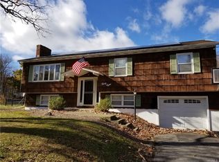 38 Crown Blvd, Newburgh, NY 12550
