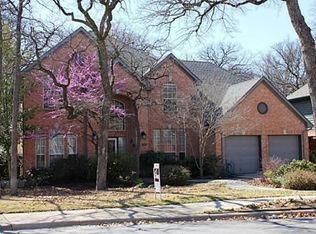 2405 Brittany Ln, Grapevine, TX 76051