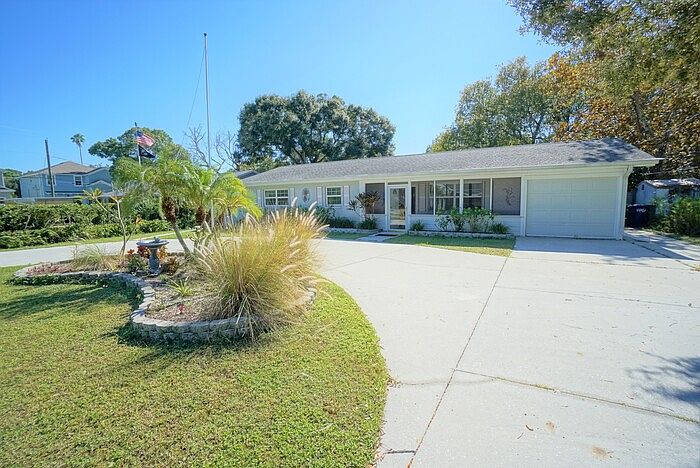 1st image of 4704 W Ballast Point Blvd