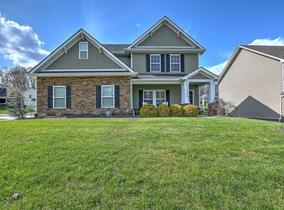 2928 Royal Mile Dr, Kingsport, TN 37664