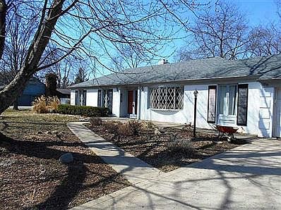 2nd image of 1210 Bowman Dr
