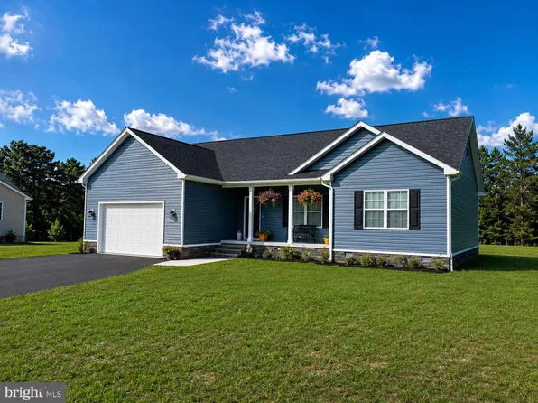 2104 Groton Rd, Pocomoke City, MD 21851