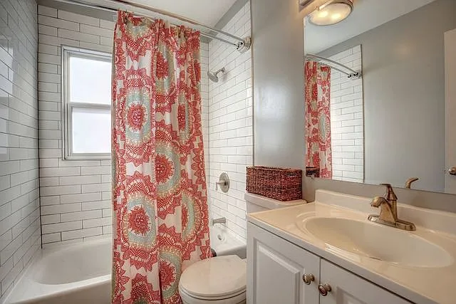 1406 Centennial Dr — Photo 13