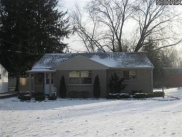1st image of 171 Aylesboro Ave