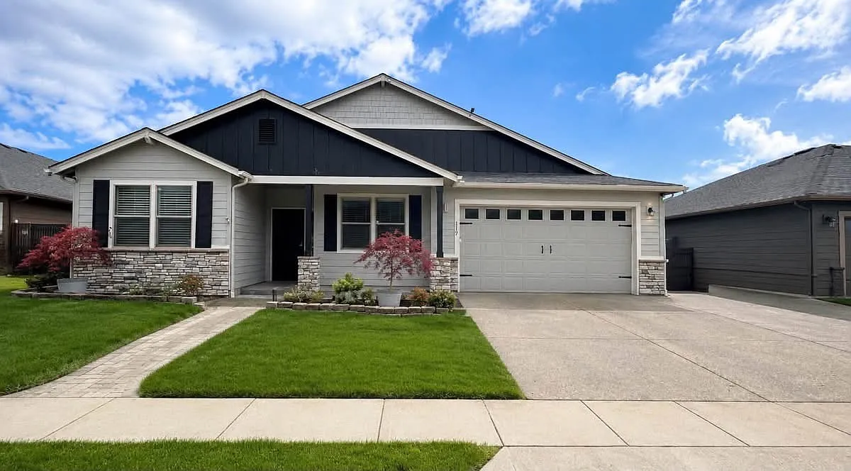 3 bed, 1663 sqft, $2,800 — Photo 1