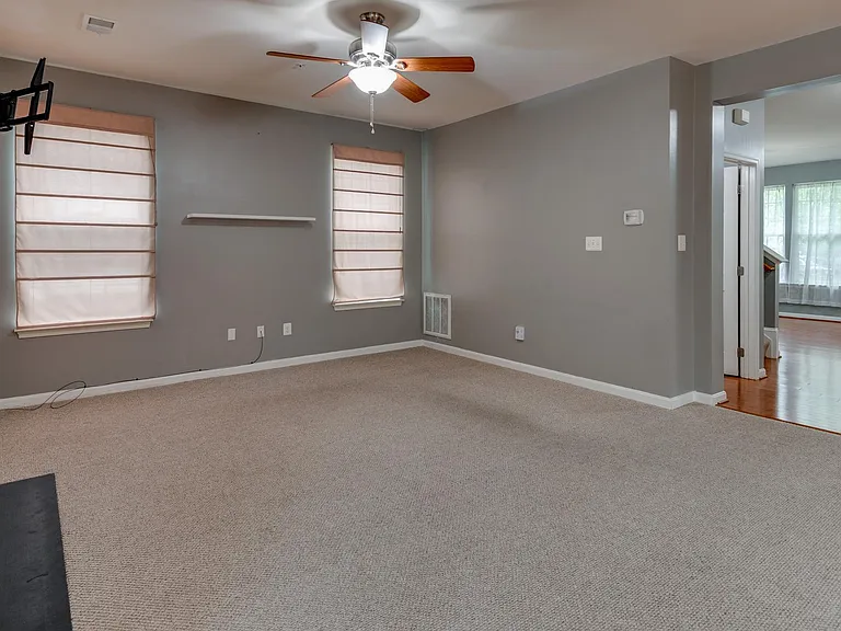 44241 Beaver Creek Dr — Photo 16