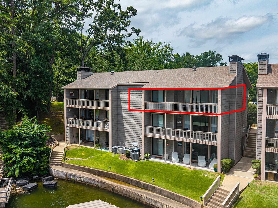1st image of 250 Grand Isle Dr APT 1A