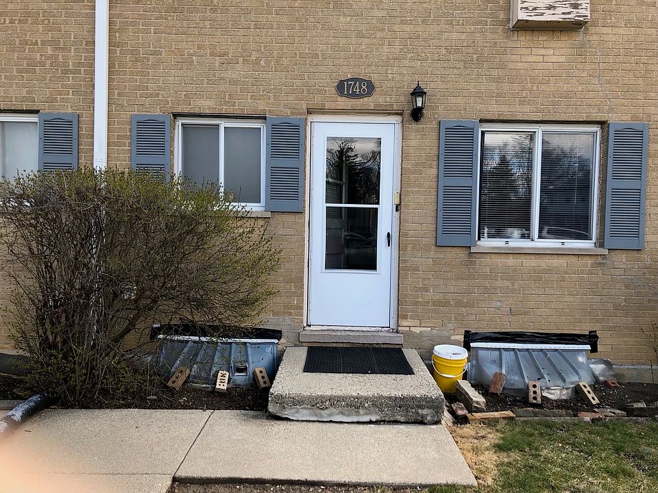 2nd image of 1748 Greenwood Rd