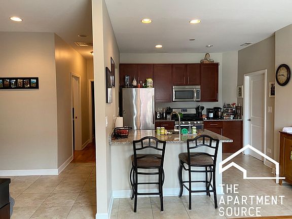 5th image of 1811 N Clybourn Ave #1R