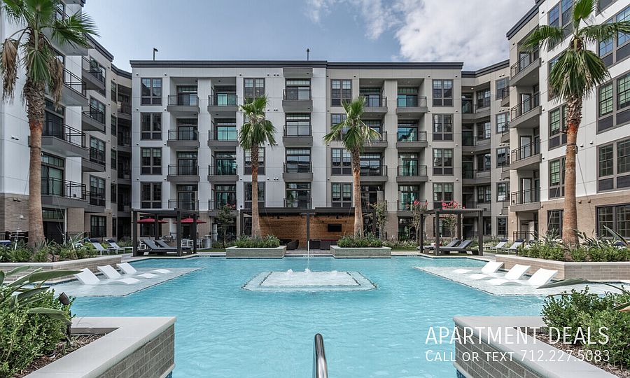 1st image of 1231 Sawyer St #236