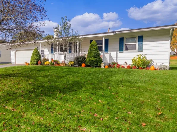 7 Cedarbrook Cres, Whitesboro, NY 13492