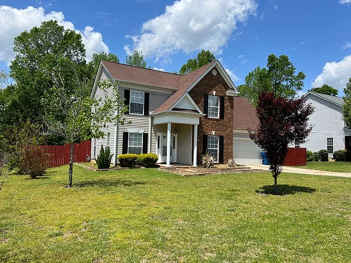 4 bed, 3.0 bath, 1733 sqft, $2,300 — Photo 2