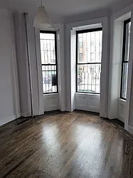 Rented by Space Link Realty