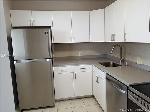 3rd image of 20379 W Country Club Dr APT 1731